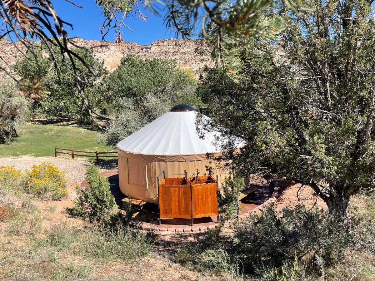 Escalante Yurts - Luxury Lodging Zewnętrze zdjęcie