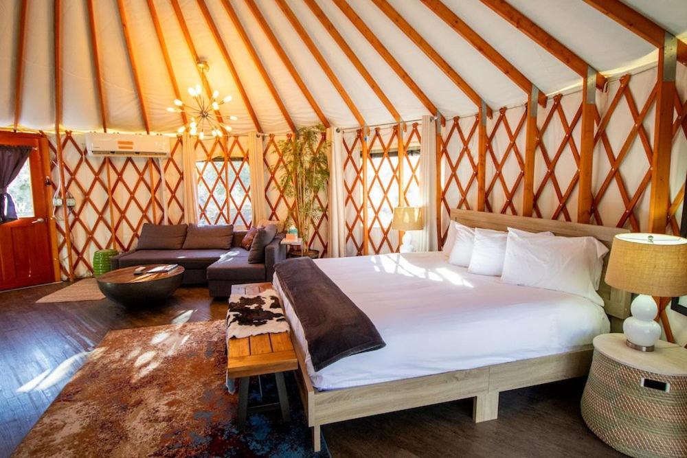 Escalante Yurts - Luxury Lodging Zewnętrze zdjęcie