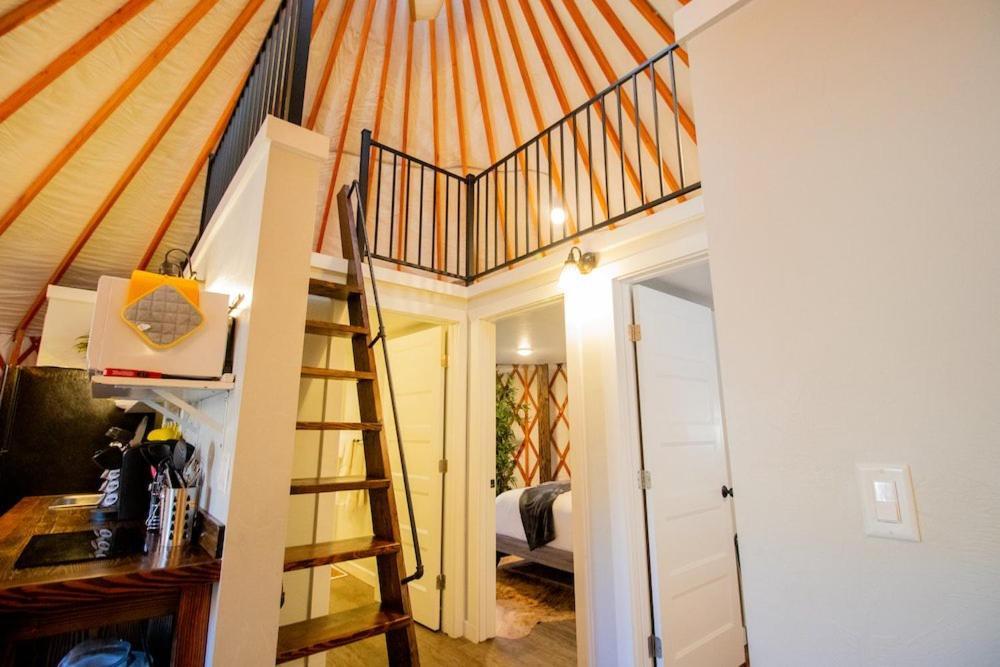 Escalante Yurts - Luxury Lodging Zewnętrze zdjęcie