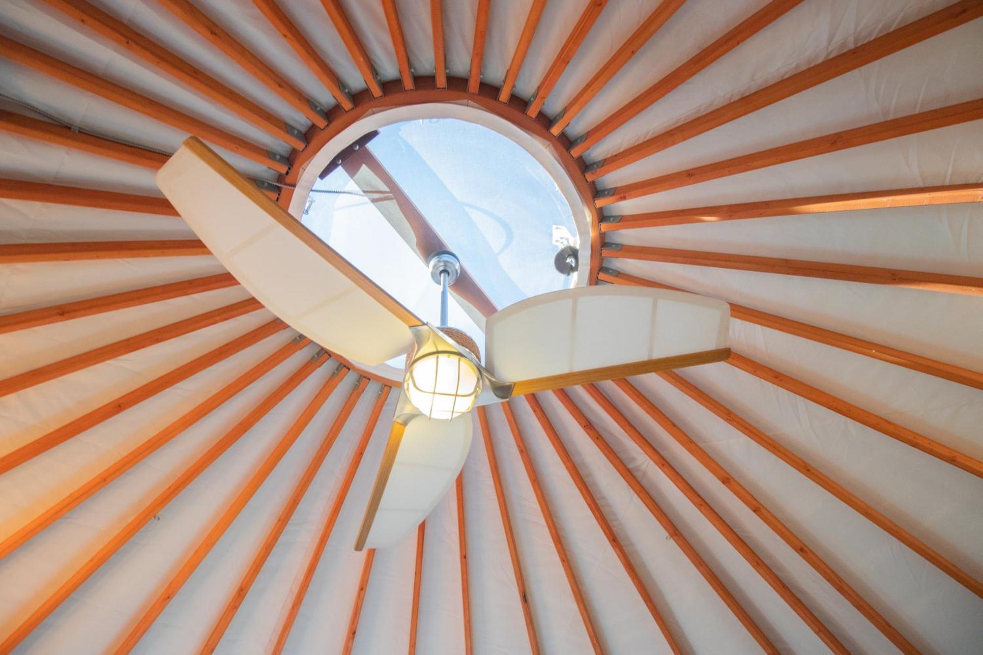 Escalante Yurts - Luxury Lodging Zewnętrze zdjęcie